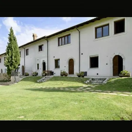 Il Capomandro Country house